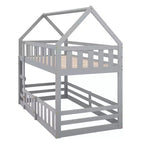 Litera Whisen Wood con diseño de casa, valla con puerta y escalera, de dos camas individuales