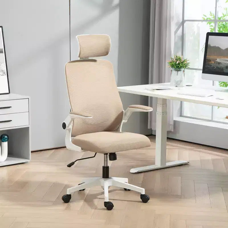 Silla de oficina ergonómica HOMCOM con reposabrazos abatibles, reposacabezas y soporte lumbar ajustables, silla de escritorio de malla para oficina en casa