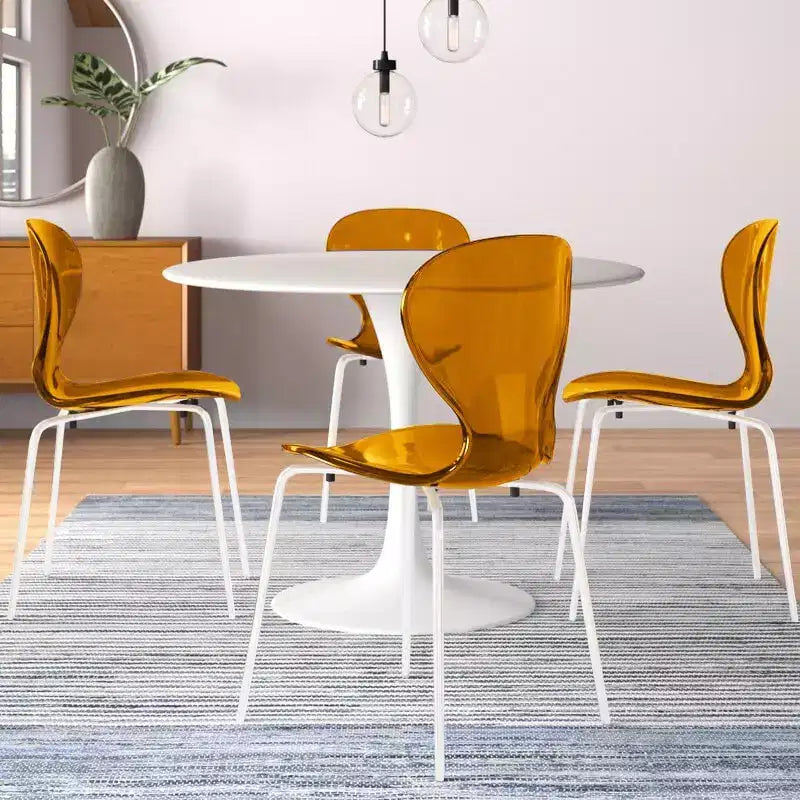 LeisureMod Bristol Juego de Comedor de 5 Piezas Mesa de Comedor Redonda, 4 Sillas de Comedor de Plástico Patas Blancas