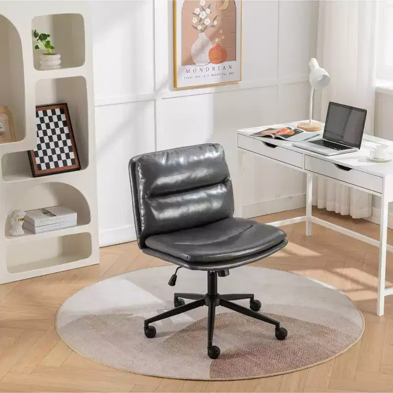 Silla de oficina giratoria ajustable Vatros con asiento ancho