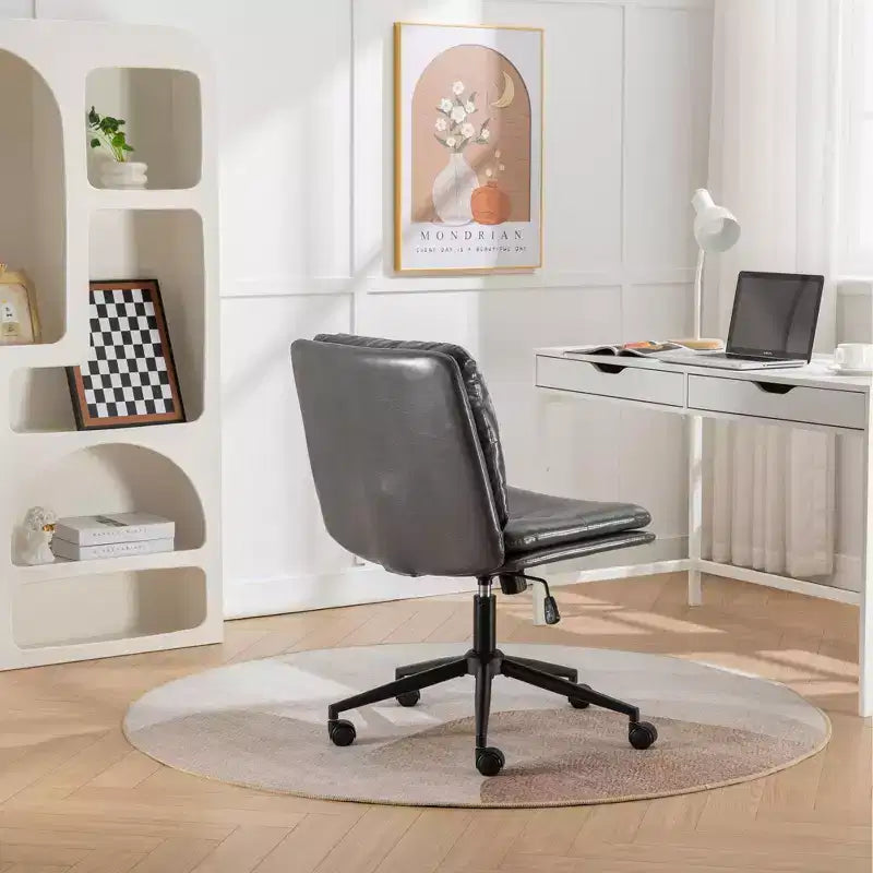 Silla de oficina giratoria ajustable Vatros con asiento ancho