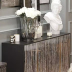 Mueble Aparador Chic Famapy con Patrón de Veta de Madera, Iluminación Integrada y Marco Negro Resistente - Mejora los Espacios de Comedor con un Almacenamiento Elegante