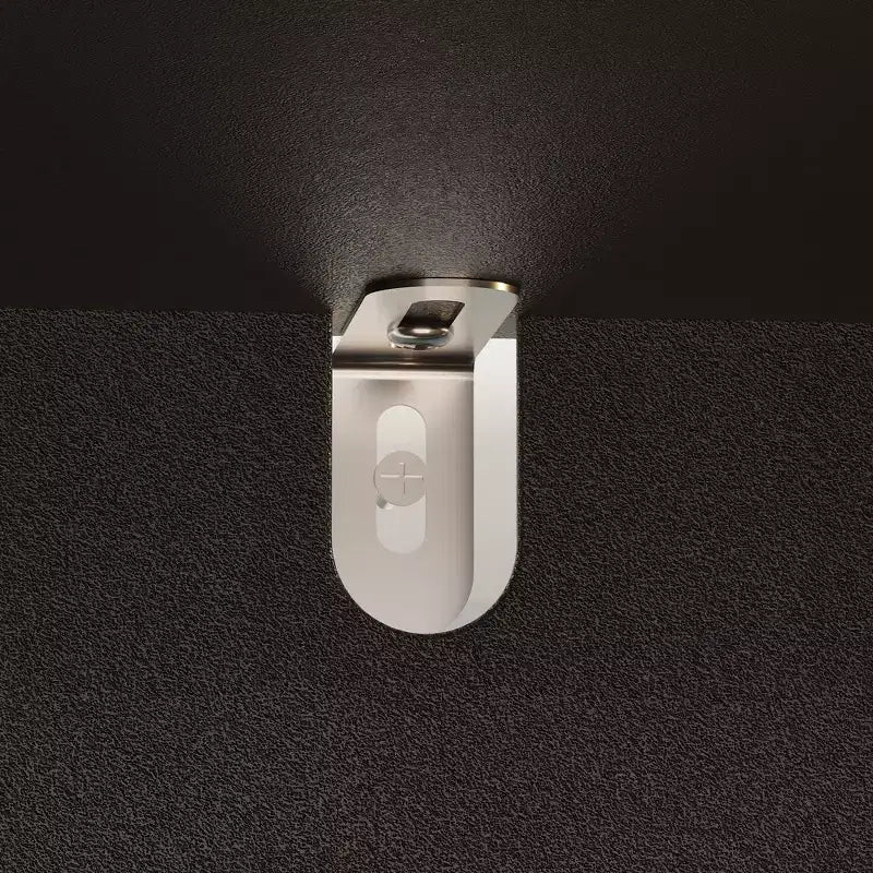 Mueble Aparador Chic Famapy con Patrón de Veta de Madera, Iluminación Integrada y Marco Negro Resistente - Mejora los Espacios de Comedor con un Almacenamiento Elegante