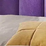 Estructura de cama con cabecero de 58 pulgadas de alto, cama tipo plataforma tapizada en terciopelo