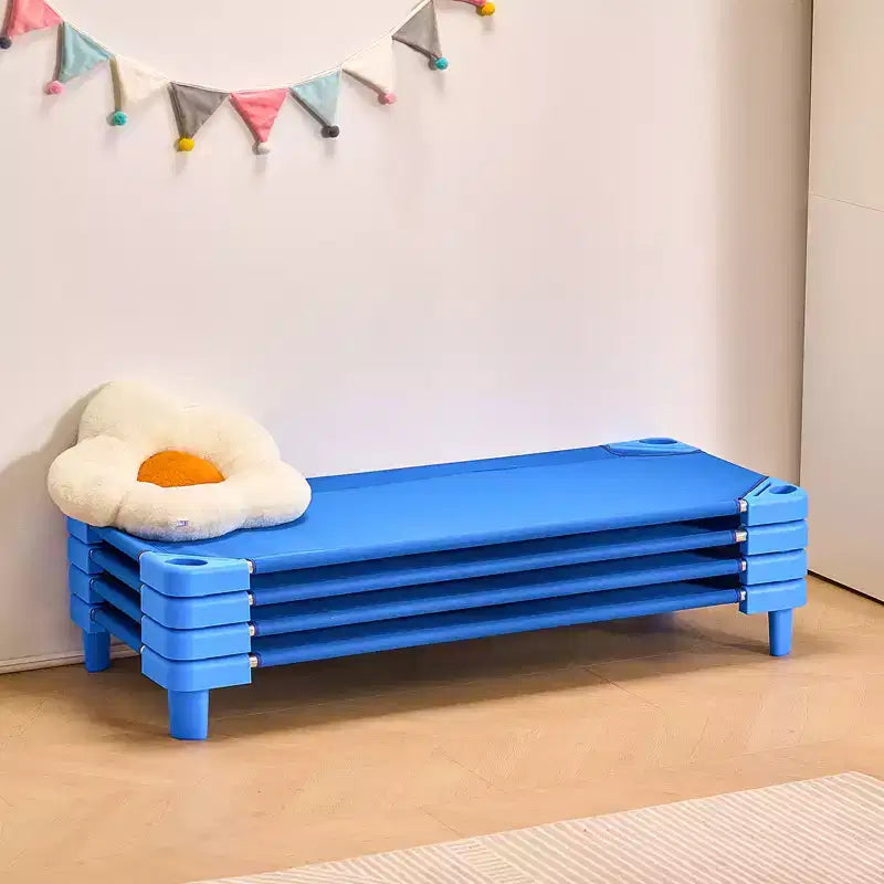 Cuna apilable para niños, cunas portátiles para siestas de niños pequeños, cunas de guardería de tamaño estándar de 52 L x 23 W para niños, camas de guardería para aulas preescolares