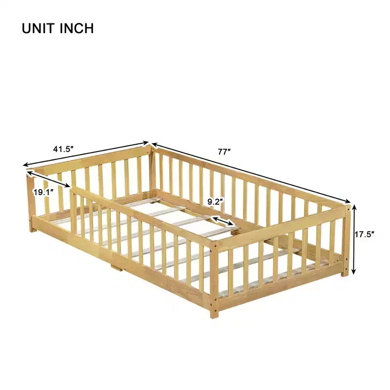 Cama de suelo gemela MAYEERTY con valla sin puerta, barandillas de suelo de madera de caucho beige