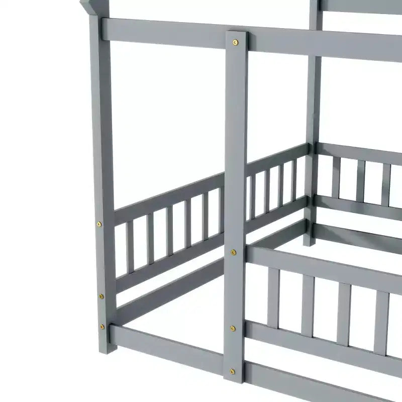 MAYEERTY Cama de suelo de madera Full House con marcos de suelo, barandillas de seguridad gris