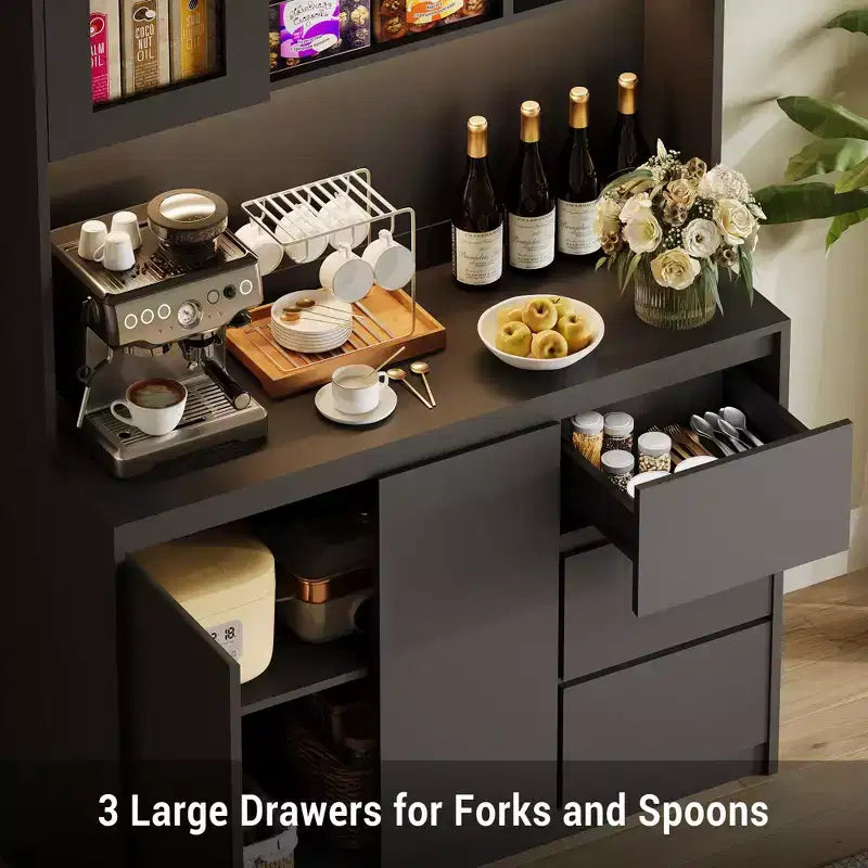 Armario de despensa de cocina alto de 71" con luces LED y tomas de corriente, soporte para microondas con puerta de vidrio, estantes ajustables, 3 cajones, diseño sin tiradores