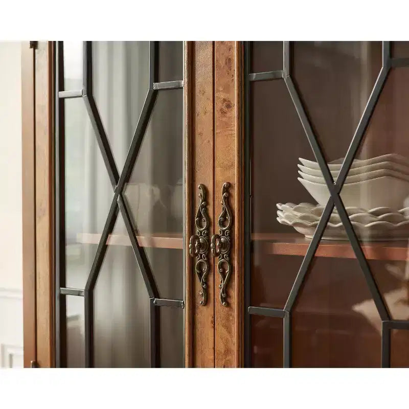 Aparador bufé de acabado elegante con patas ajustables y dispositivo antivuelco - La solución de almacenamiento perfecta para el comedor o la sala de estar