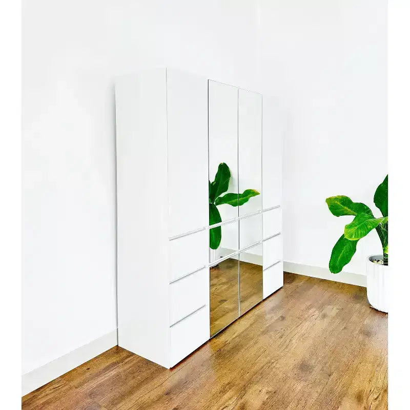 HomeStock 70.9 pulg. de alto x 17.72 pulg. de ancho, sistema de clóset de madera compuesta blanca para almacenamiento universal con contenedores de almacenamiento