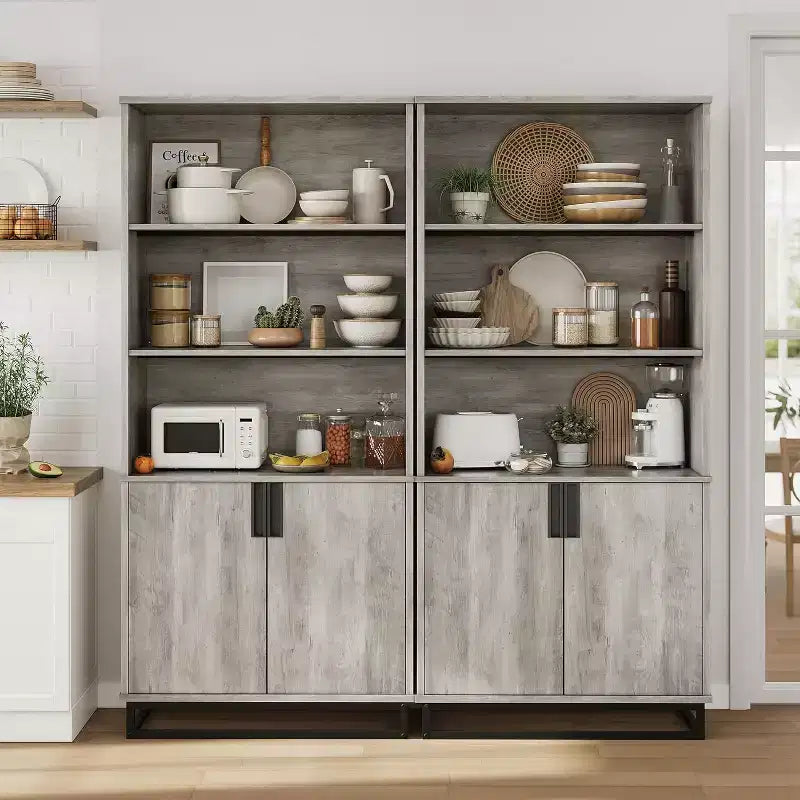 Librería de 5 niveles con estantes ajustables y puertas, estantería alta con patas de metal, librería rústica para sala de estar, apartamento u oficina