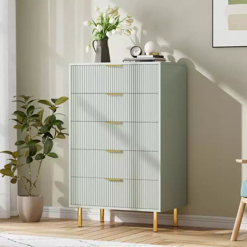 Cómoda TROPOW verde, cómoda moderna de 5 cajones para dormitorio con tiradores dorados y cajones grandes, cómoda doble de madera, verde