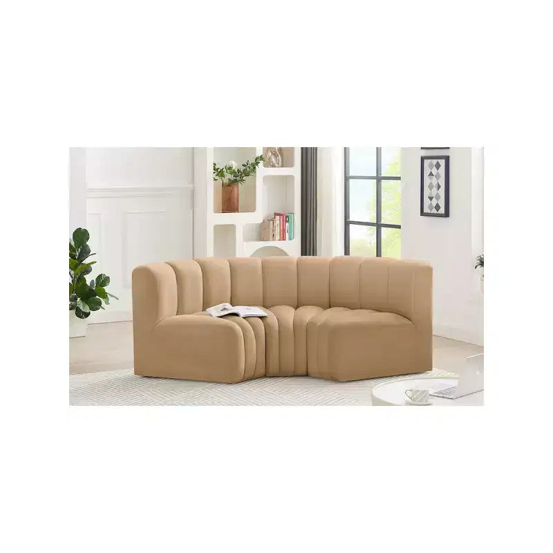 Meridian Furniture, Sofá modular de terciopelo Arc