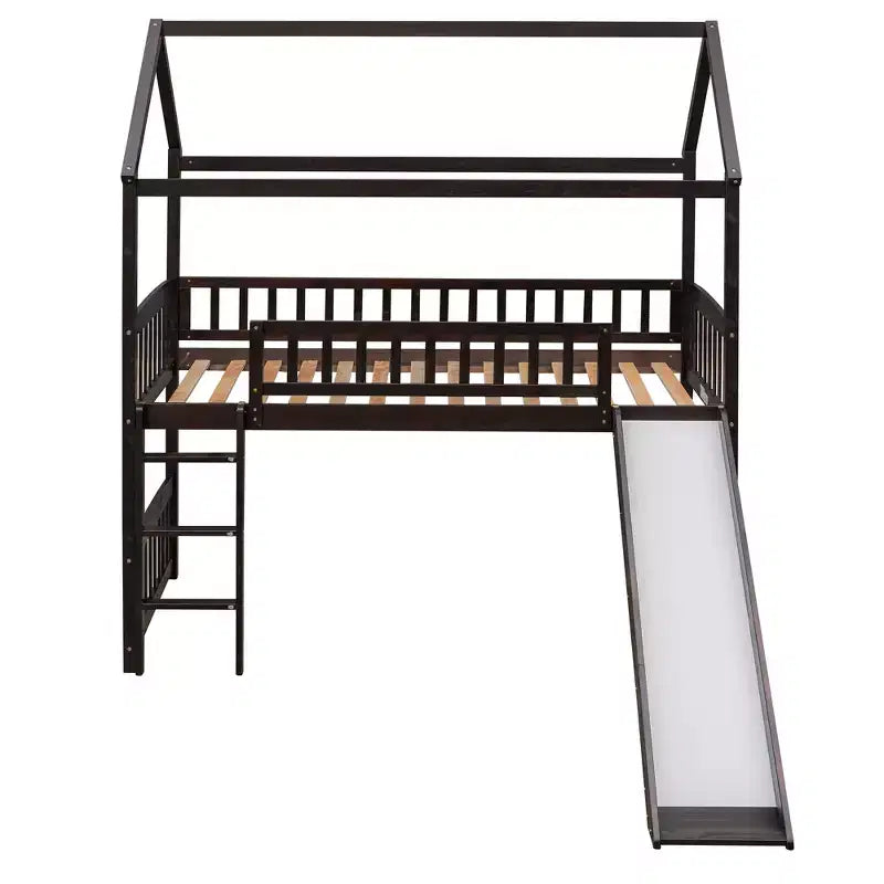 Cama alta doble con tobogán, estructura de cama alta tipo casita de madera con escalera y techo