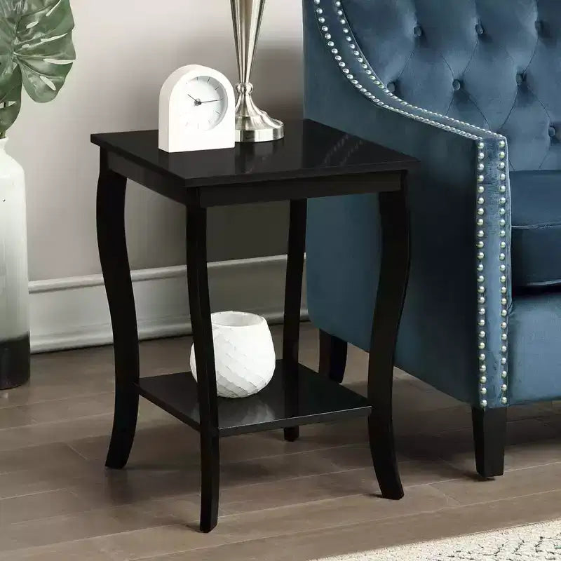 Mesa auxiliar cuadrada HomeStock Belmont con estantes de dos niveles, mesa auxiliar decorativa de estilo clásico transicional con amplio espacio de almacenamiento para la decoración de la sala de estar