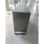 Aparador moderno Okak, aparador con 4 elegantes puertas de diseño geométrico, mueble de almacenamiento para sala de estar, oficina, cocina