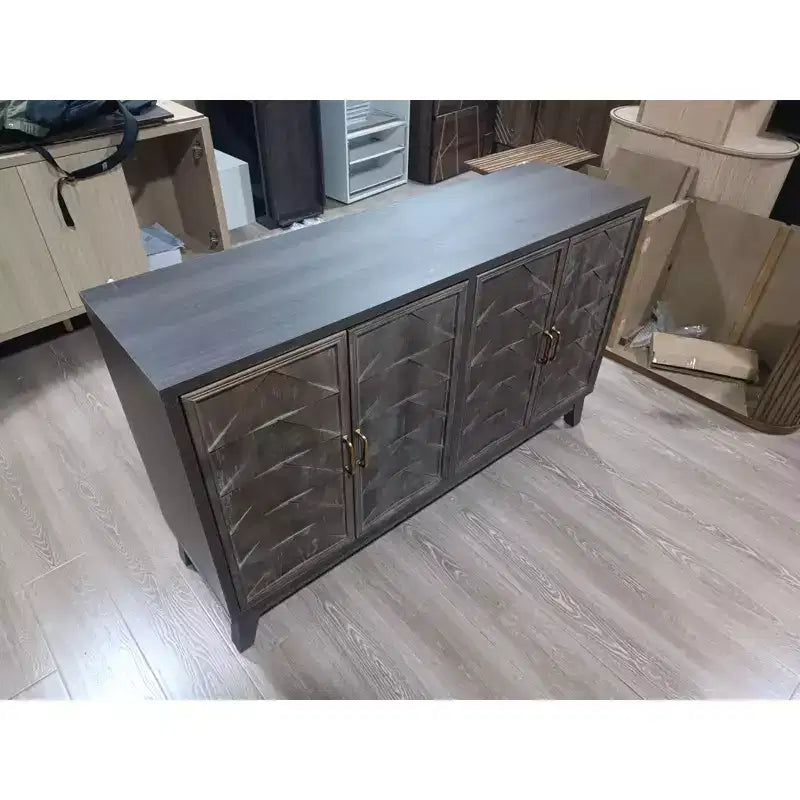 Aparador moderno Okak, aparador con 4 elegantes puertas de diseño geométrico, mueble de almacenamiento para sala de estar, oficina, cocina