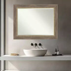 Espejo de pared de baño Amanti Art Driftwood Tan Petite Bevel de madera 28.75 x 22.75 pulgadas