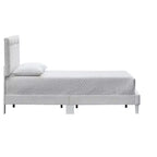 Cama de plataforma de madera color trigo Sinclair de Passion Furniture