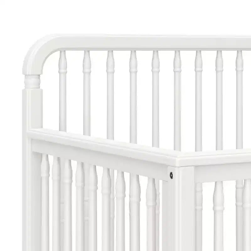 Cuna convertible 4 en 1 Liberty de Namesake con husos