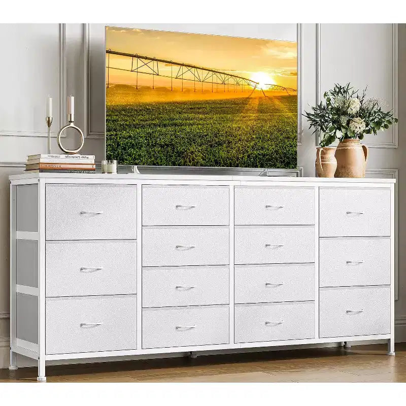 Mueble TV 63 pulgadas de ancho para televisores de 65, 70 y 75 pulgadas, tocador de 14 cajones para dormitorio con tomas de corriente, centro de entretenimiento grande y largo con cajones de tela