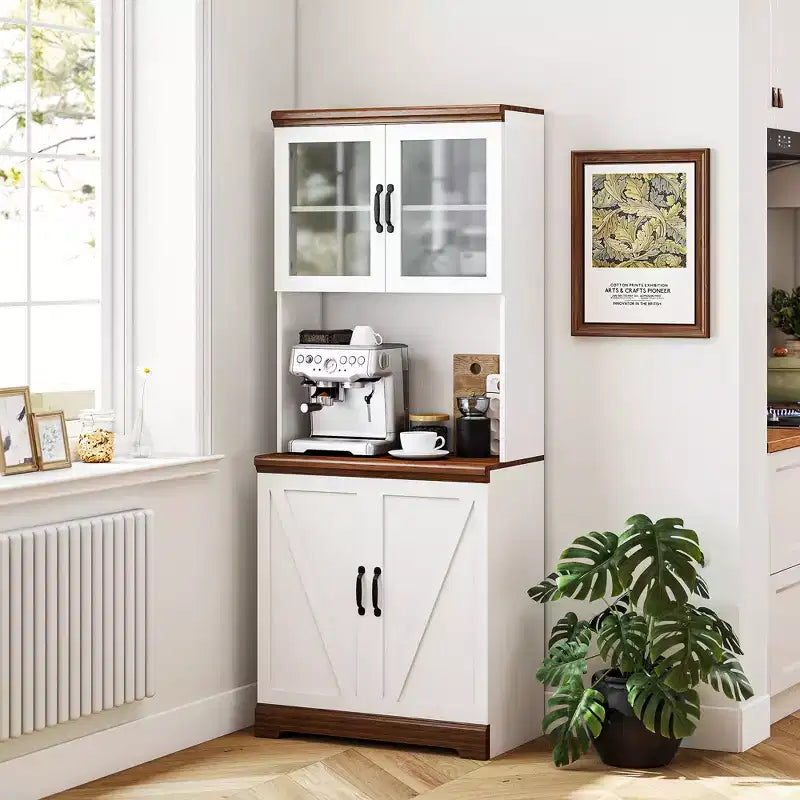 Armario de despensa de granja de 70", gabinete de almacenamiento de cocina con puertas de vidrio, estantes ajustables, encimera abierta para microondas