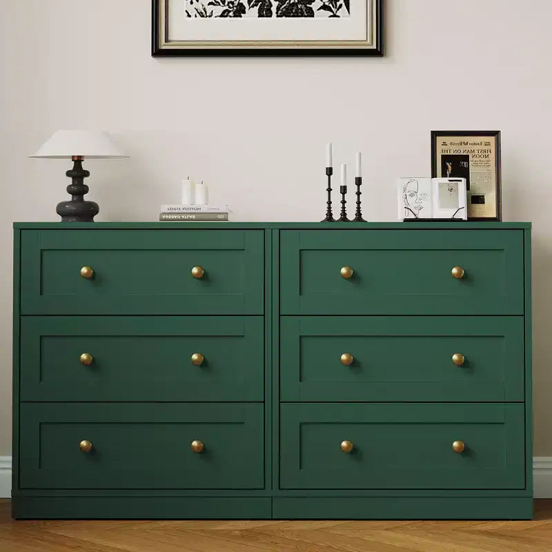Mesita de Noche con 3 Cajones, Amplia Mesita Auxiliar con Perillas Redondas Doradas, Mesa Auxiliar Moderna de Madera, Cómoda Decorativa para Dormitorio