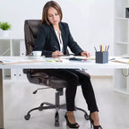 Silla de oficina ergonómica Okak con reposabrazos abatible ajustable, silla de ordenador con soporte lumbar y base metálica, silla giratoria para el hogar, la oficina