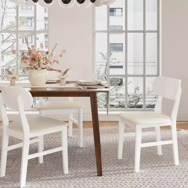 Heynemo Juego de 2 sillas de comedor de madera, sillas de comedor modernas con patas de madera maciza, capacidad de 158 kg, asiento lateral decorativo de piel sintética para cocina, blanco