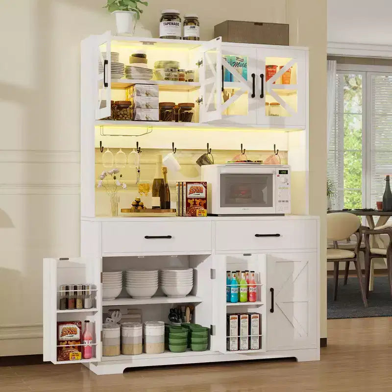 Mueble de despensa de cocina MUUEGM con luces inteligentes Bluetooth RGB y estantes de almacenamiento en la puerta, aparador de barra de café de 180.34 cm de alto con tomacorriente