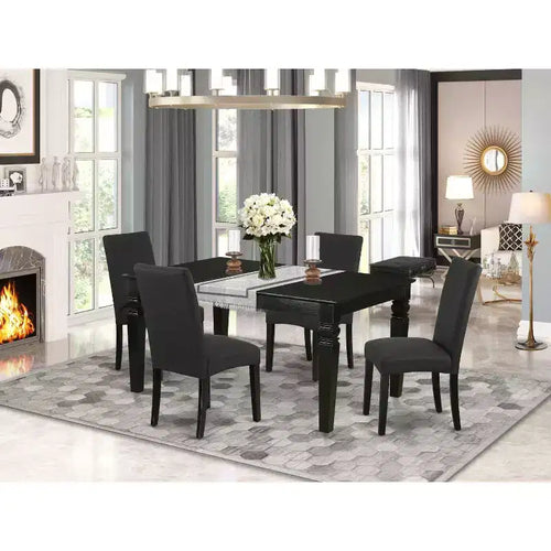 Mesa de comedor rectangular de madera maciza con acabado negro de 5 piezas con 4 sillas Parson con extensión de mariposa