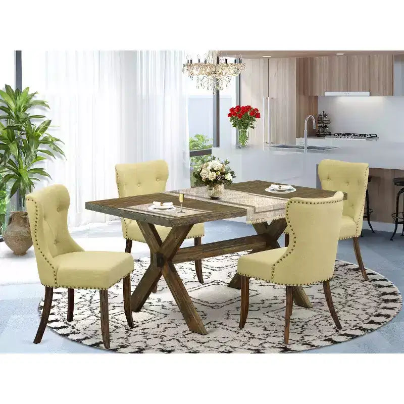 Mesa de comedor rectangular de 5 piezas con tapa de madera maciza de estilo jacobino envejecido y 4 sillas estilo Parsons