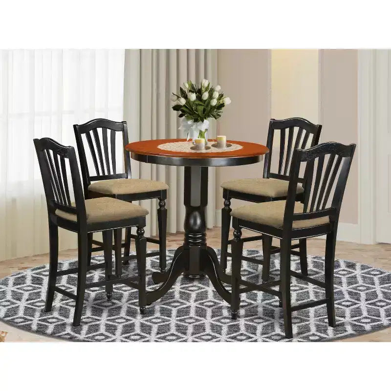 Mesa de comedor HomeStock de 5 piezas con tapa redonda de madera maciza con acabado negro y 4 sillas