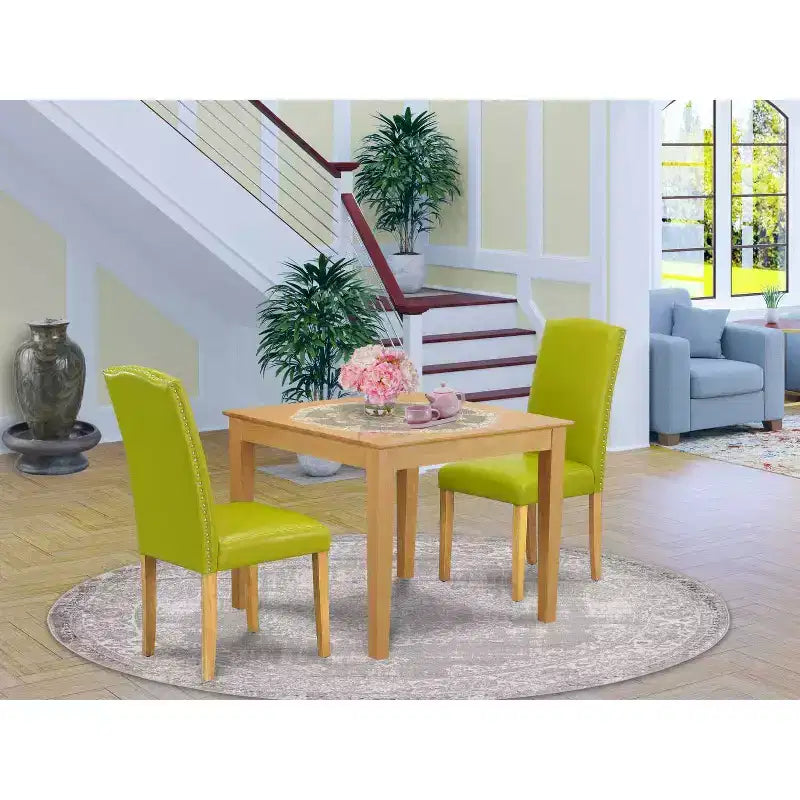 Juego de comedor cuadrado de 3 piezas: mesa y sillas - Cuero sintético verde - Patas de roble - 36 pulgadas - Muebles para cocina y hogar