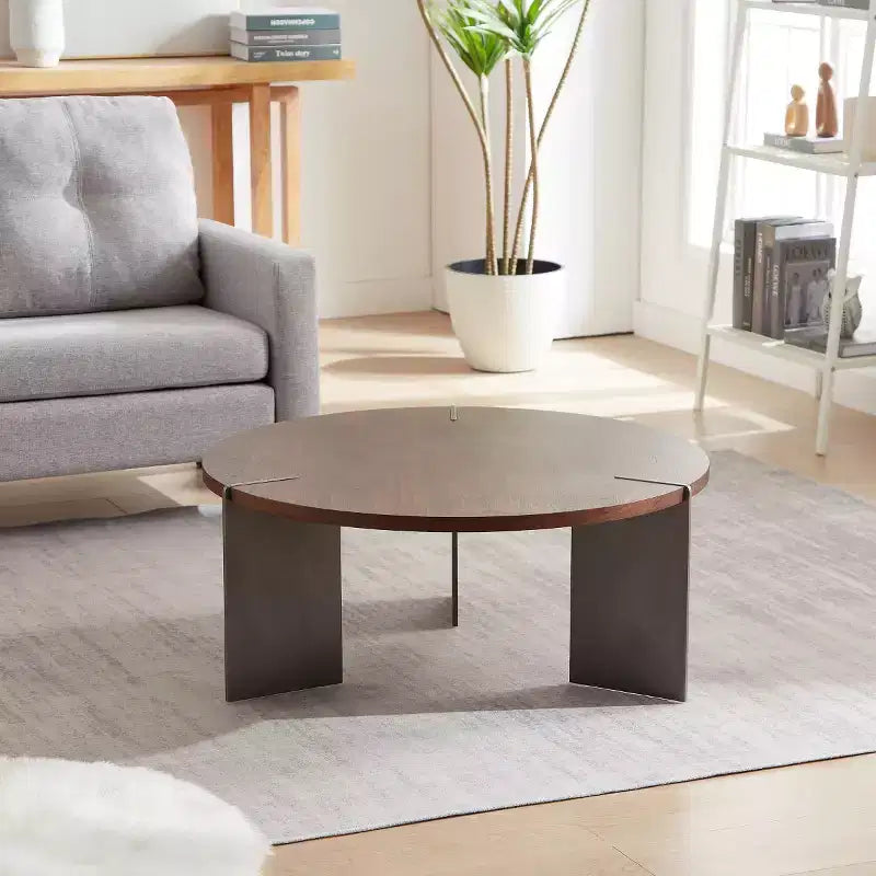 Mesa de centro redonda con tapa de madera de nogal y base de metal negro, centro de mesa moderno para sala de estar - Panipeachy