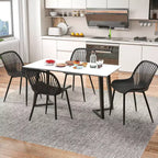 Silla de comedor de plástico con patas metálicas, respaldo recortado y asiento curvado