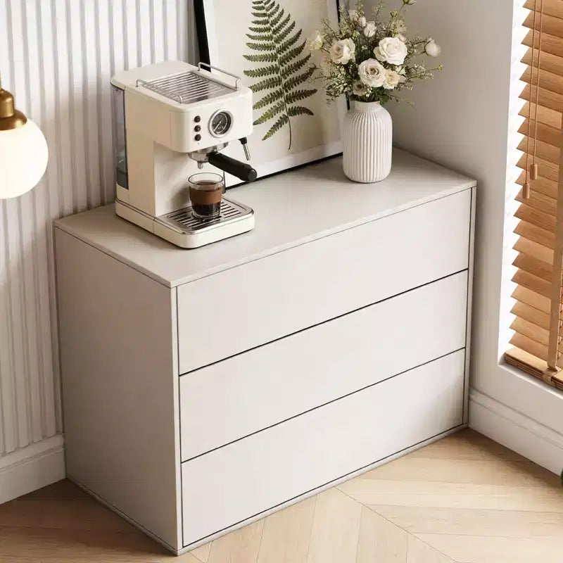 Gaoyangjiaju Tocador moderno crema de 3 cajones de 31.4 pulgadas, cómoda de empuje para abrir, mesita de noche pequeña para dormitorio, armario de almacenamiento