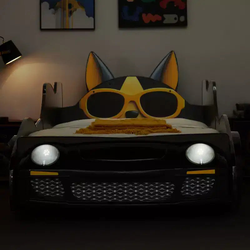 Cama moderna con diseño de coche de carreras de dibujos animados GDFStudio Fauna tamaño Twin con faros LED