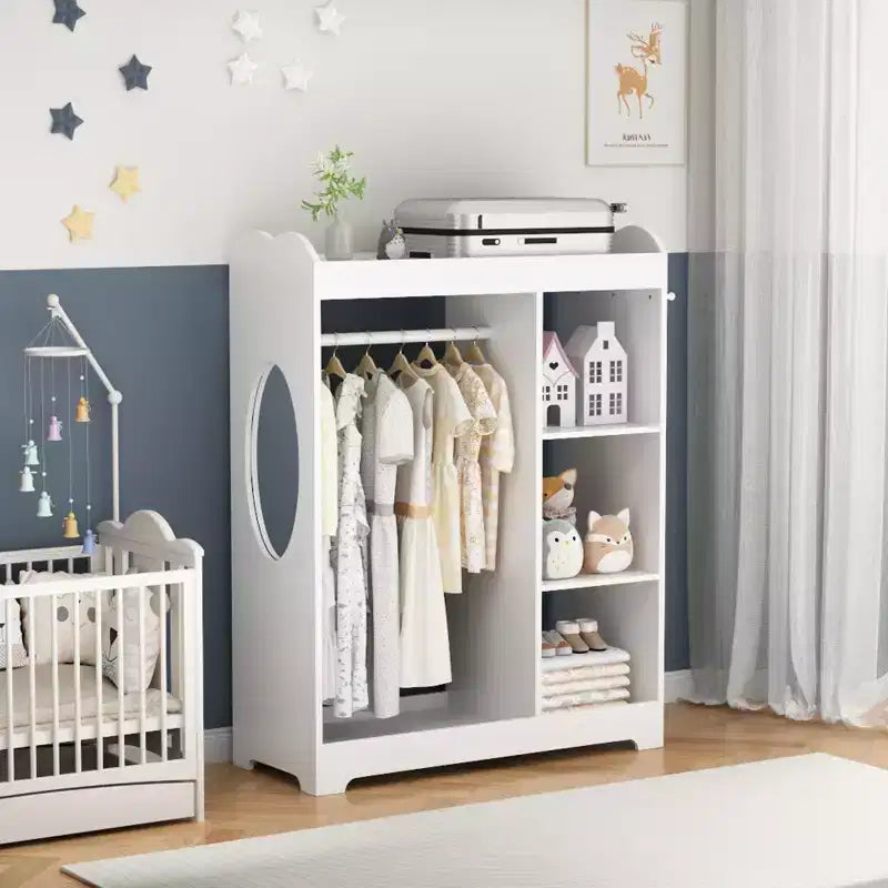 Armario con espejo para disfraces infantiles, organizador de madera con barra para colgar, ganchos y estantes, blanco