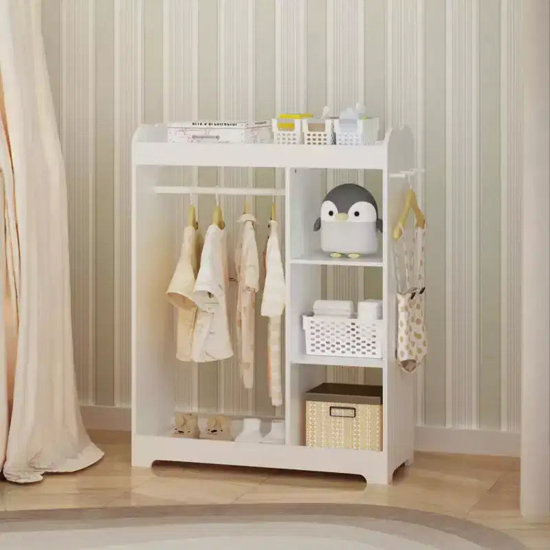 Armario con espejo para disfraces infantiles, organizador de madera con barra para colgar, ganchos y estantes, blanco