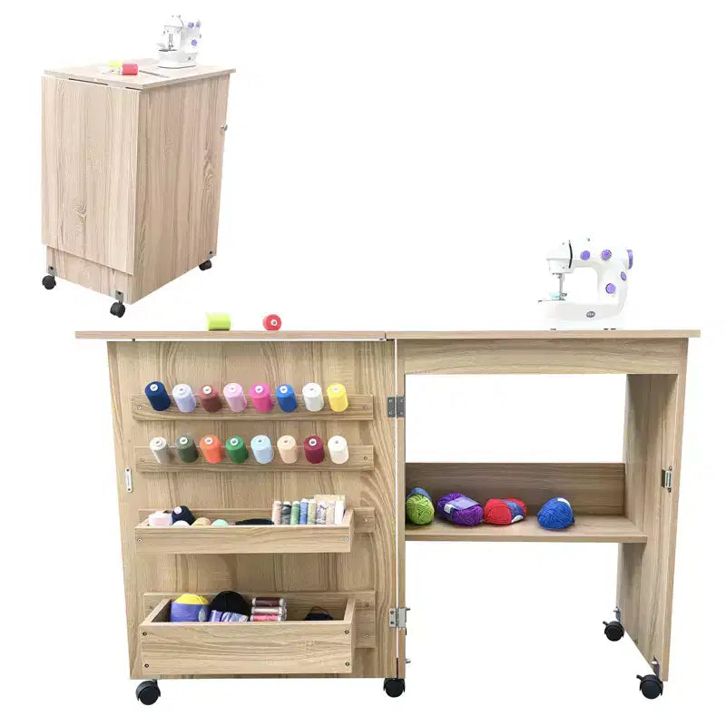 Mesa de costura plegable con ruedas, estantes de almacenamiento, bandejas de almacenamiento, clavijas de madera para el trabajo y el hogar
