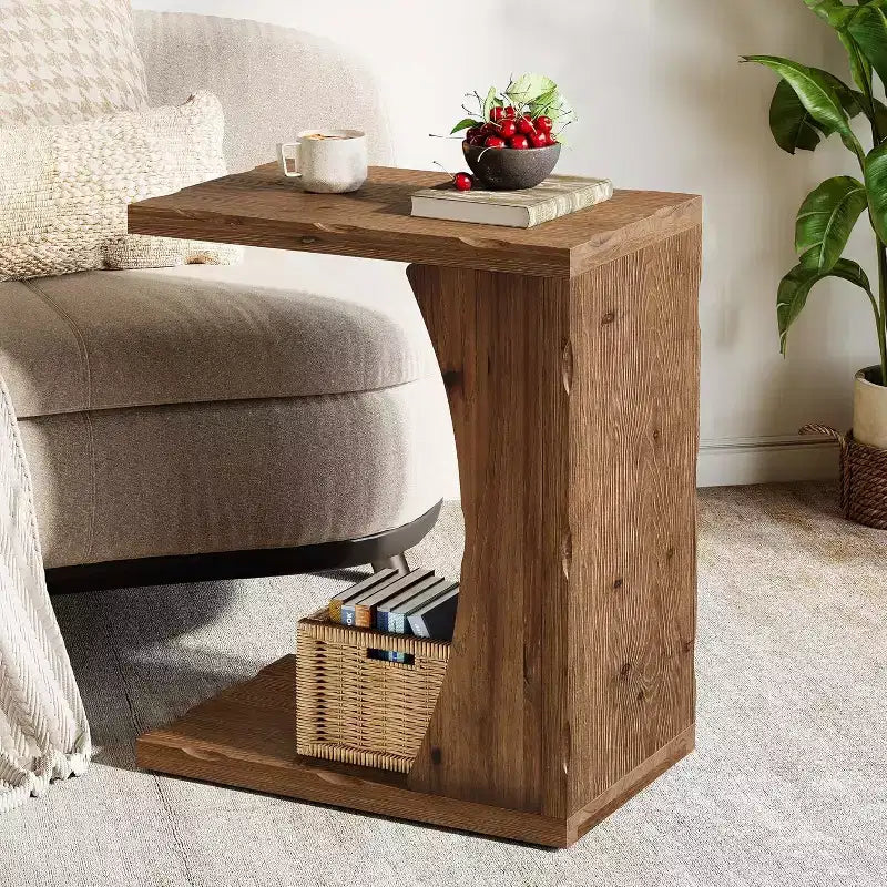 Mesa auxiliar Lantine en forma de C para sala de estar, mesa auxiliar estrecha de madera maciza para sofá con estante de almacenamiento para fácil montaje, marrón rústico