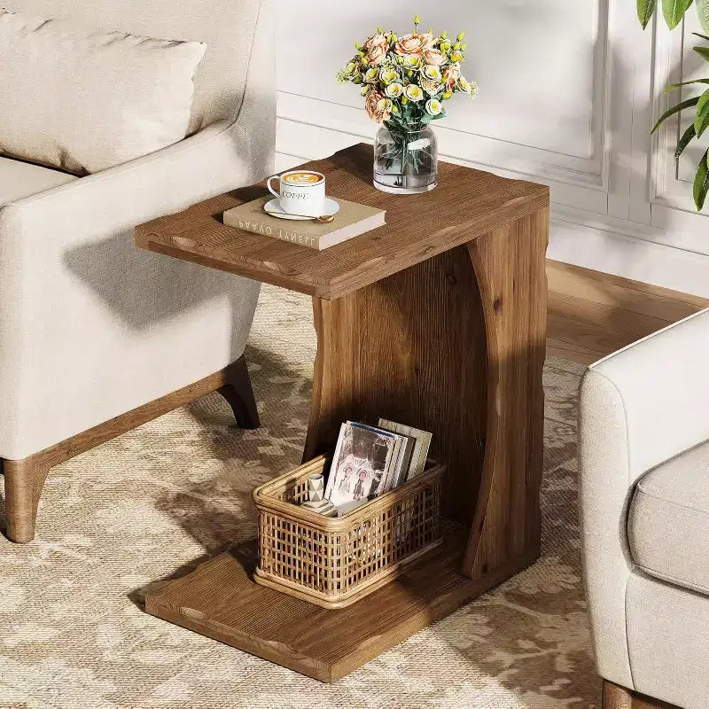Mesa auxiliar Lantine en forma de C para sala de estar, mesa auxiliar estrecha de madera maciza para sofá con estante de almacenamiento para fácil montaje, marrón rústico