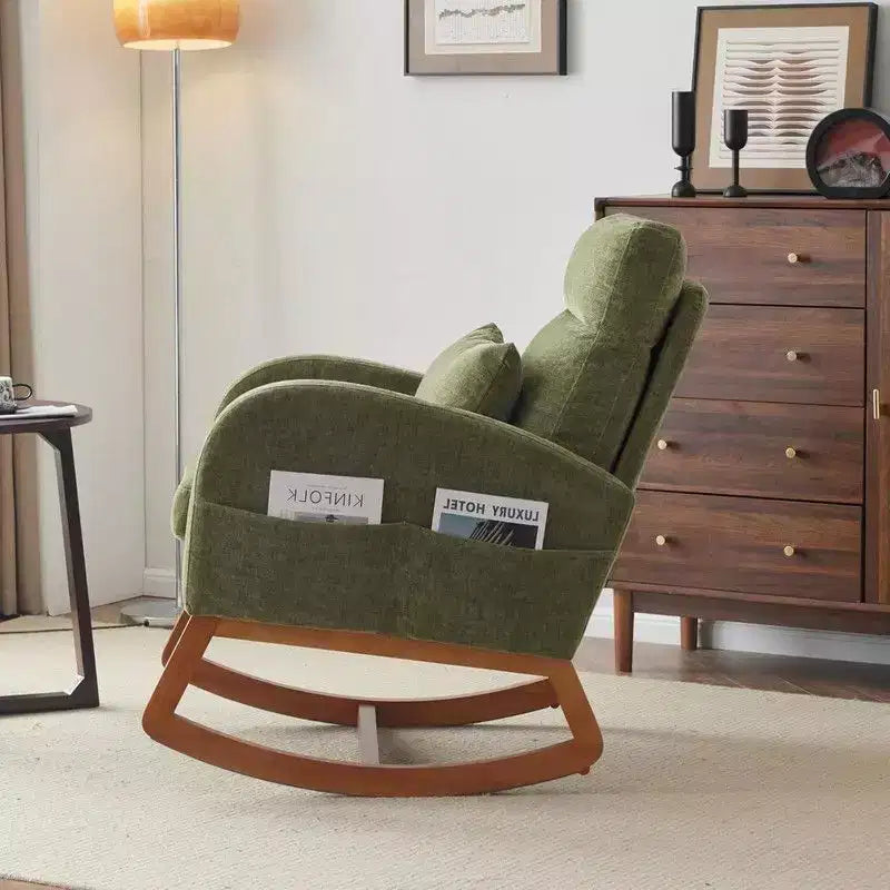 Mecedora Karl Home tapizada en verde