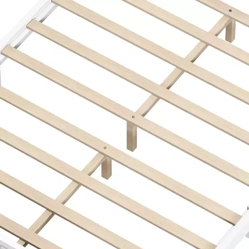 Estructura de cama Queen con cabecero, cama de plataforma de madera vintage con soporte de listones, blanco