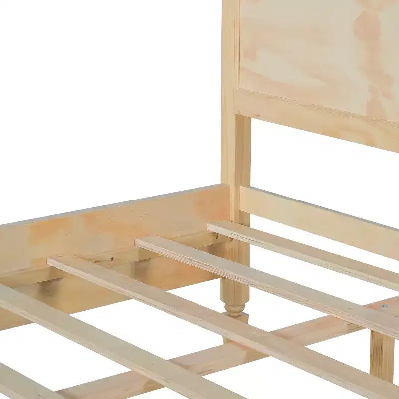 Base de cama Queen/King con cabecero de panel clásico - ModernLuxe