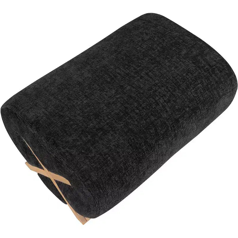 Puf tapizado en tela Akira de Meridian Furniture