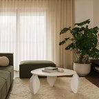 Meridian Furniture Mesa de centro de aluminio Pueblo