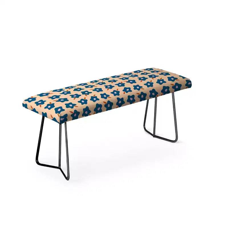 Banco Maritza Lisa Wonky Blue Spring Flowers Azul - Deny Designs
