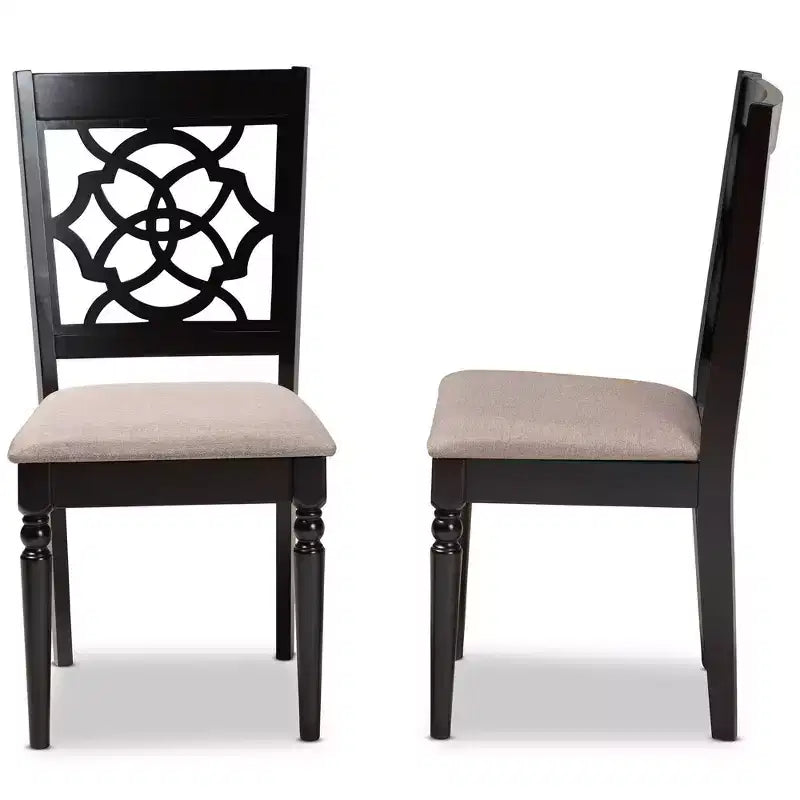 Juego de 2 sillas de comedor de tela Renaud con diseño de respaldo calado - Baxton Studio: madera de roble, acolchado de espuma